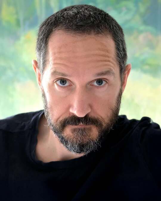 Bertie Carvel, known for his roles in The Crown and Matilda the Musical, has been cast as Cornelius Fudge in the upcoming HBO Harry Potter series.